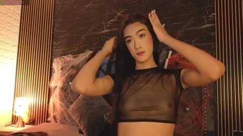 roxana_scottt online show from 10.29.25