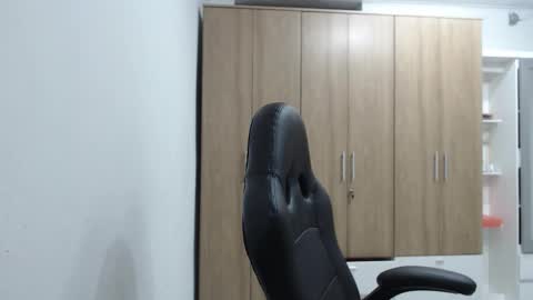 Roxana online show from 01.12.26