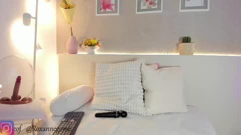 Roxanne Gomez online show from 03.11.26