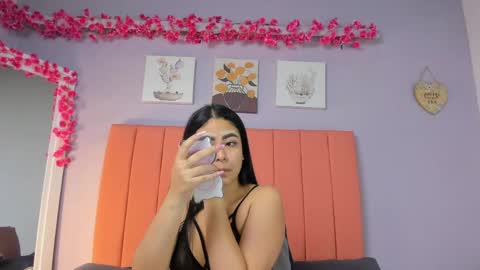 Juliana 3 online show from 06.02.26