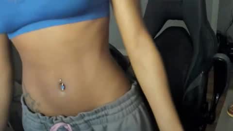 roxcakes43 online show from 05.08.26