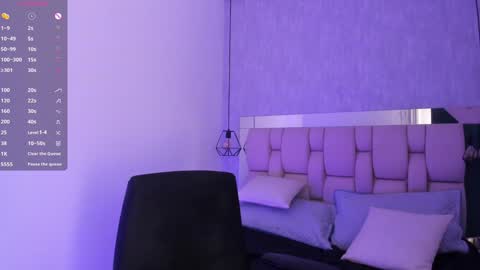 Roxie  online show from 02.03.25