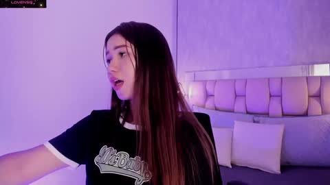 Roxie  online show from 02.12.25