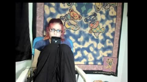 Snapshot of roxihazeleyes chatting on 03.09.25 roxihazeleyes online show from 03.09.25