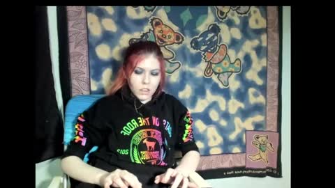 Snapshot of roxihazeleyes chatting on 03.09.25 roxihazeleyes online show from 03.09.25