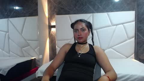 Roxxy  online show from 03.23.26