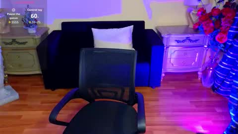 Roxy online show from 12.22.25