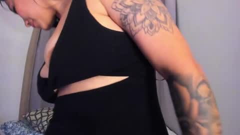 Roxy hell online show from 05.23.26