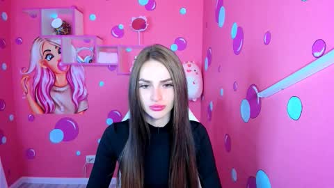 Roxy online show from 10.18.25