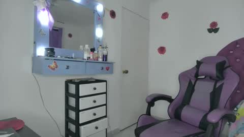 Roxy online show from 03.22.26