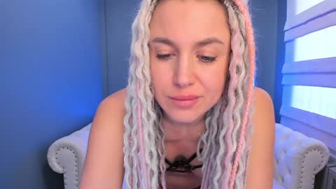 Roxy online show from 12.10.24