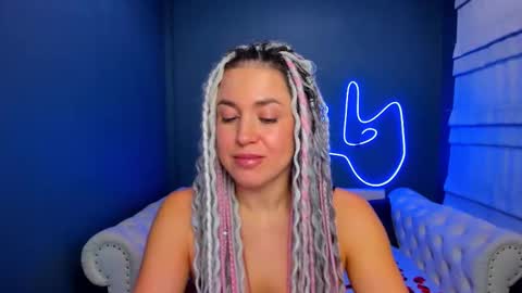 Roxy online show from 11.29.25