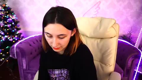 roxy_rayy online show from 12.23.24