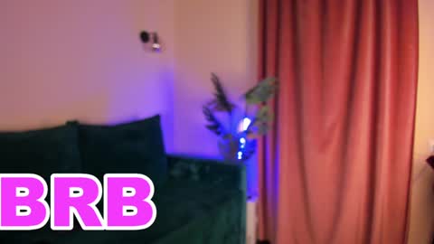 roxy_riot_ online show from 02.02.25