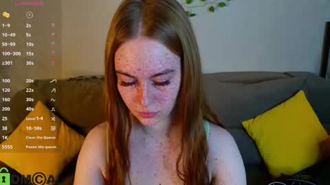 Snapshot of roxy_sunny chatting on 11.11.25 Roxy GMT2 Mon 10 AM - 4 PMTue 10 AM - 4 PM Wed 10 AM - 4 PM Sat 10 AM - 4 PM Sun 10 AM - 4 PM. online show from 11.11.25