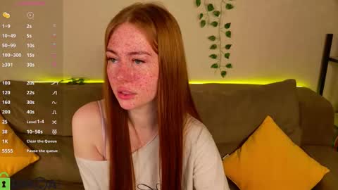 Snapshot of roxy_sunny chatting on 11.12.25 Roxy GMT2 Mon 10 AM - 4 PMTue 10 AM - 4 PM Wed 10 AM - 4 PM Sat 10 AM - 4 PM Sun 10 AM - 4 PM. online show from 11.12.25