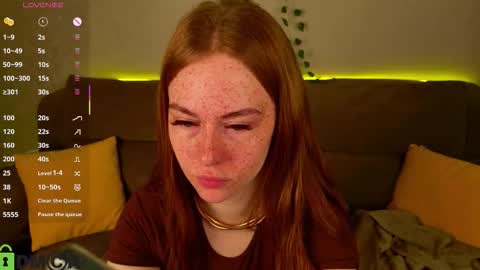 Snapshot of roxy_sunny chatting on 11.15.25 Roxy GMT2 Mon 10 AM - 4 PMTue 10 AM - 4 PM Wed 10 AM - 4 PM Sat 10 AM - 4 PM Sun 10 AM - 4 PM. online show from 11.15.25