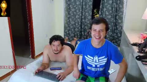 RoxyAron online show from 06.22.26