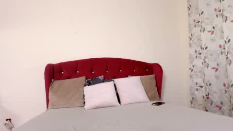 Roxy online show from 03.24.26