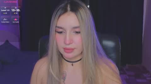 Roxy online show from 10.13.25