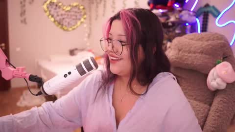 roxysuh online show from 10.18.25