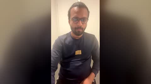 roy018 online show from 04.07.26