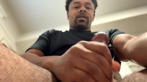 Snapshot of royal_sf chatting on 12.06.24 Royal SF online show from 12.06.24