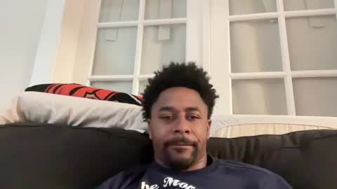 Snapshot of royal_sf chatting on 01.27.25 Royal SF online show from 01.27.25