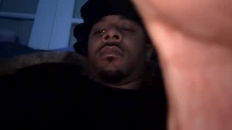 Snapshot of royal_sf chatting on 12.04.25 Royal SF online show from 12.04.25