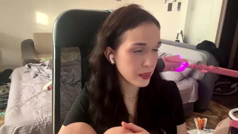 Lilly online show from 04.08.26