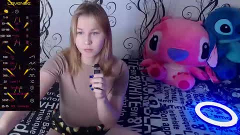 angela online show from 10.05.25