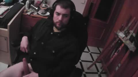 Snapshot of royer04 chatting on 12.14.25 royer04 online show from 12.14.25