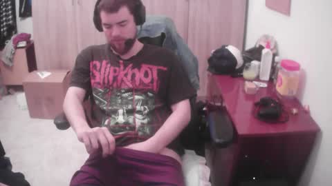 Snapshot of royer04 chatting on 02.17.26 royer04 online show from 02.17.26