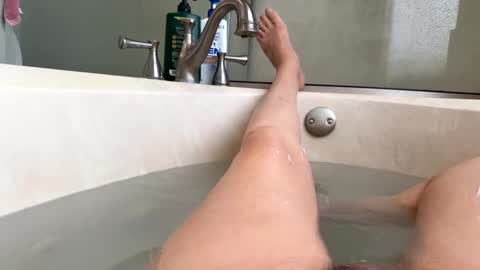 ireneTxCD online show from 03.11.25