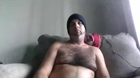 Snapshot of rubbingoneout714 chatting on 12.08.24 rubbingoneout714 online show from 12.08.24
