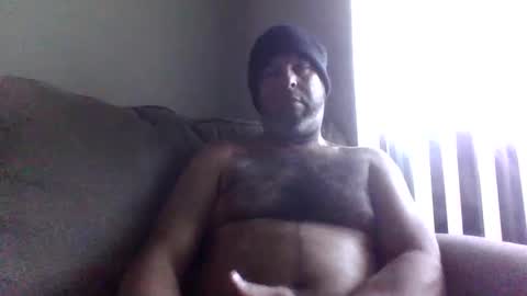 Snapshot of rubbingoneout714 chatting on 12.11.24 rubbingoneout714 online show from 12.11.24