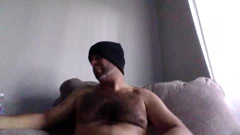 Snapshot of rubbingoneout714 chatting on 12.28.24 rubbingoneout714 online show from 12.28.24
