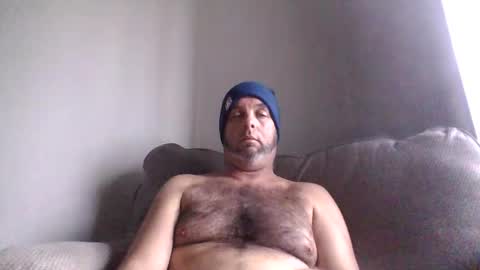 Snapshot of rubbingoneout714 chatting on 01.05.25 rubbingoneout714 online show from 01.05.25