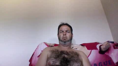 Snapshot of rubbingoneout714 chatting on 03.10.25 rubbingoneout714 online show from 03.10.25