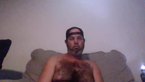 Snapshot of rubbingoneout714 chatting on 09.11.25 rubbingoneout714 online show from 09.11.25