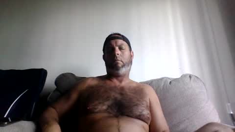Snapshot of rubbingoneout714 chatting on 10.03.25 rubbingoneout714 online show from 10.03.25
