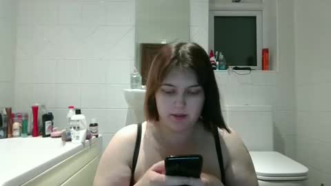 Snapshot of rubezx chatting on 01.18.25 Ruby online show from 01.18.25