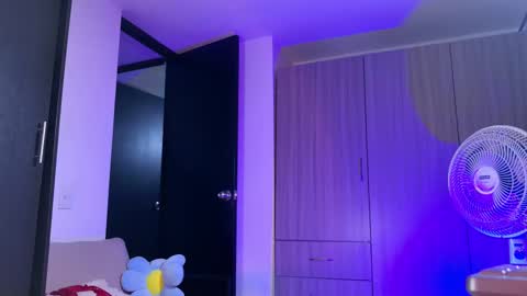 Snapshot of rubi_star chatting on 03.04.25 Rubi online show from 03.04.25