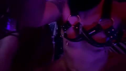 Snapshot of rubix_cubez chatting on 11.30.25 Rubix cubez online show from 11.30.25