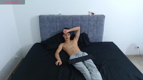 Ruby and Vanie online show from 04.19.26