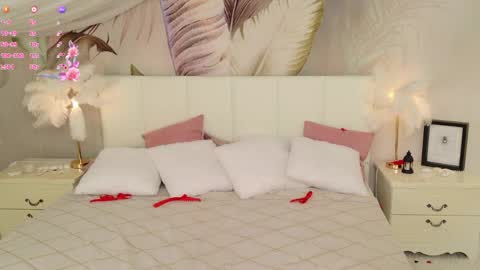 Luuna online show from 04.04.26