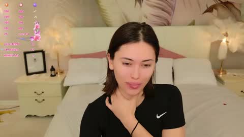 Luuna online show from 04.09.26