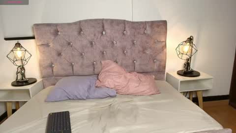 ruby_rouge_ online show from 04.01.26