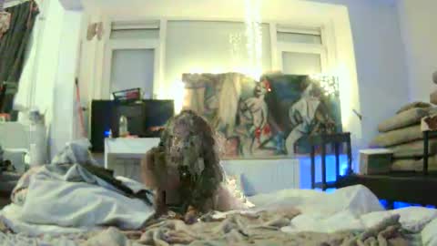 nick online show from 12.04.25