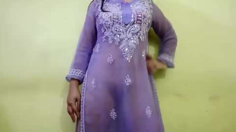 Snapshot of rupali01 chatting on 10.17.25 Rupali online show from 10.17.25